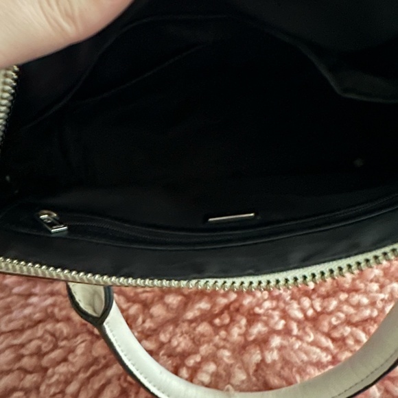 Guess White Clutch with Black Piping - Picture 3 of 3